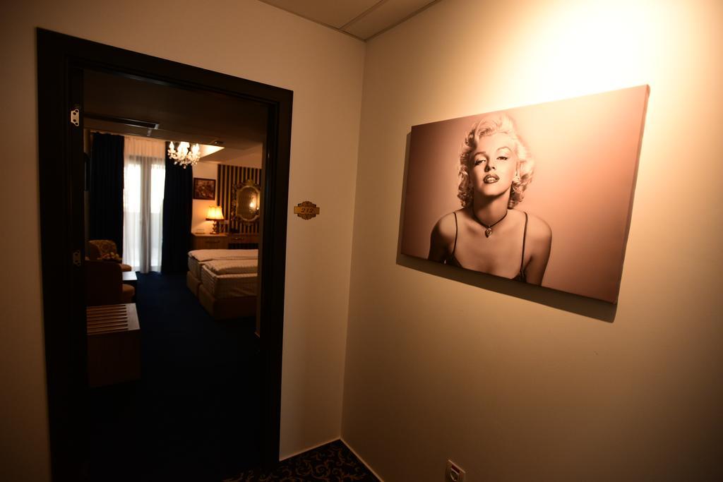 La Rocca Boutique Hotel Craiova Exteriér fotografie