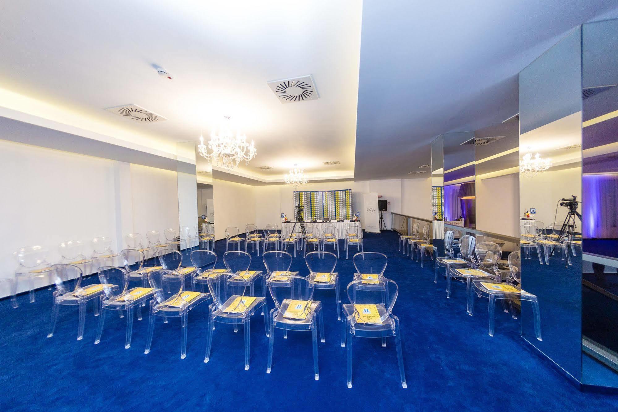 La Rocca Boutique Hotel Craiova Exteriér fotografie